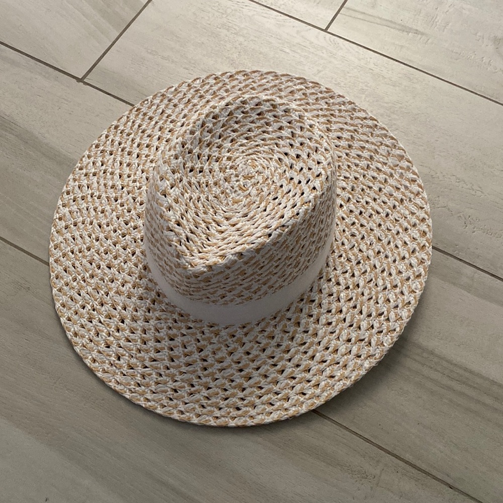 Eric Javits yellow and white sun hat